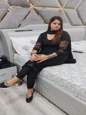 Call Girl in Magarpatta