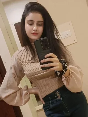 Independent Magarpatta Call Girl